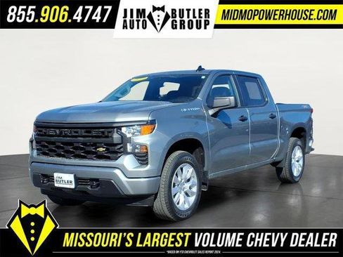 New 2026 Chevrolet Silverado 1500 Custom AWD/4WD image 1