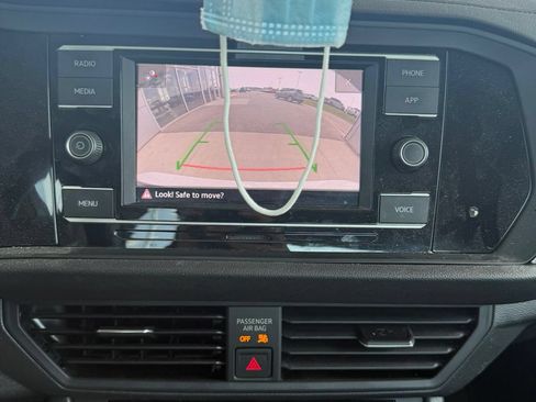 Used 2022 Volkswagen Jetta S FWD image 13