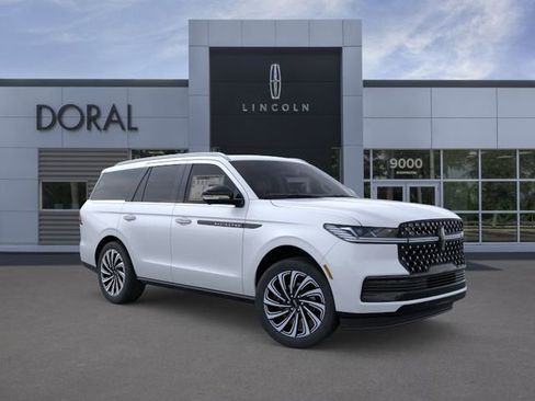 New 2025 Lincoln Navigator Black Label AWD/4WD image 7