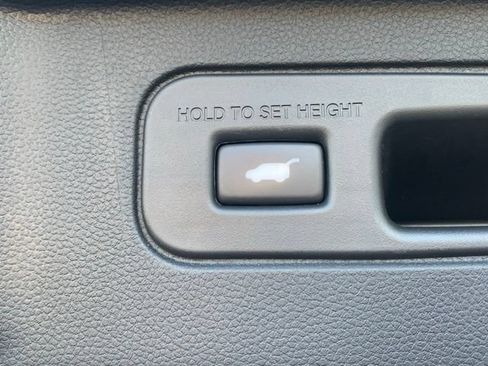 Used 2024 Honda Pilot EX-L image 5