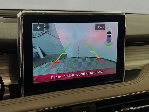 Used 2020 Lincoln Corsair FWD w/ Convenience Package image 28