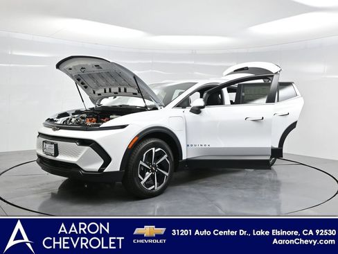New 2026 Chevrolet Equinox EV LT image 36