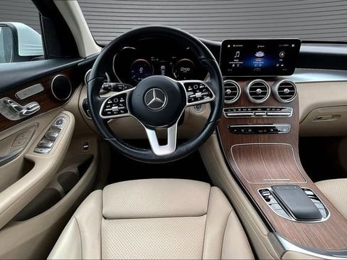 Used 2022 Mercedes-Benz GLC 300 4MATIC image 8