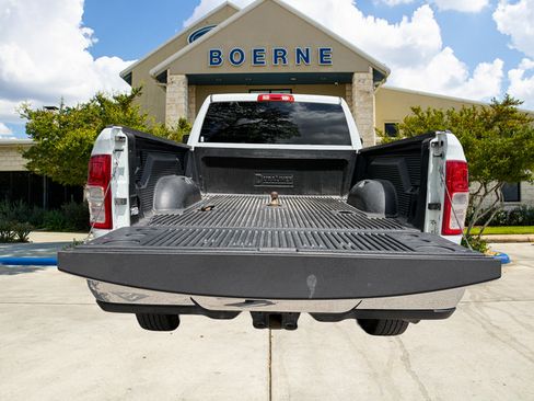 Used 2024 RAM 2500 Big Horn AWD/4WD image 5