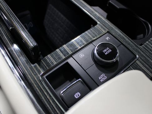 Used 2022 Lincoln Navigator L Black Label image 16