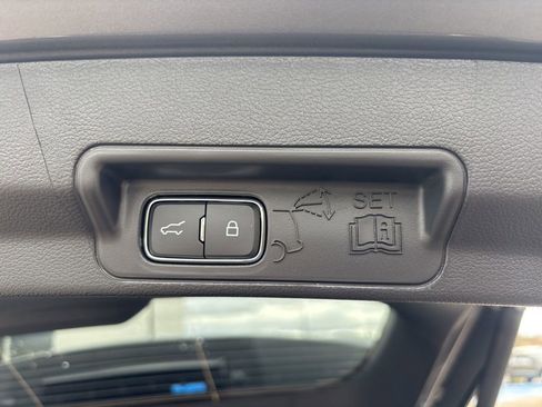 New 2026 Ford Explorer ST-Line w/ ST-Line Street Pack image 12