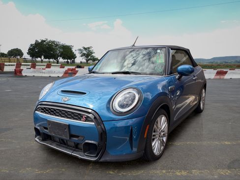 Used 2024 MINI Cooper S FWD image 5