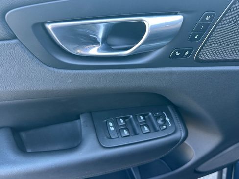 Certified 2024 Volvo XC60 T8 Plus AWD/4WD image 15