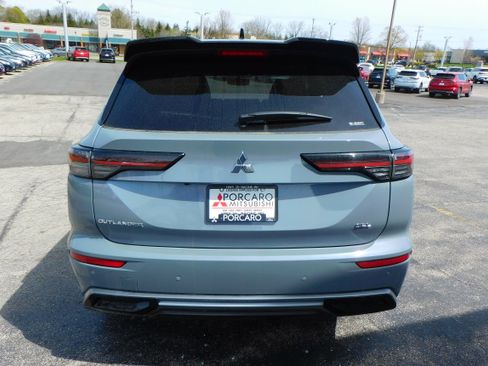 New 2025 Mitsubishi Outlander SEL image 6