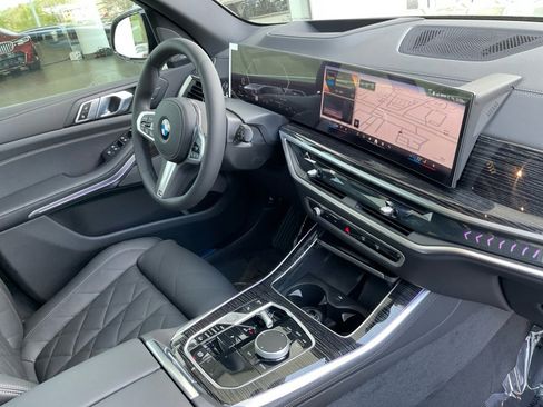 New 2026 BMW X5 xDrive40i AWD/4WD image 32