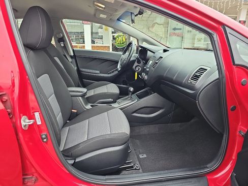 Used 2014 Kia Forte EX image 22