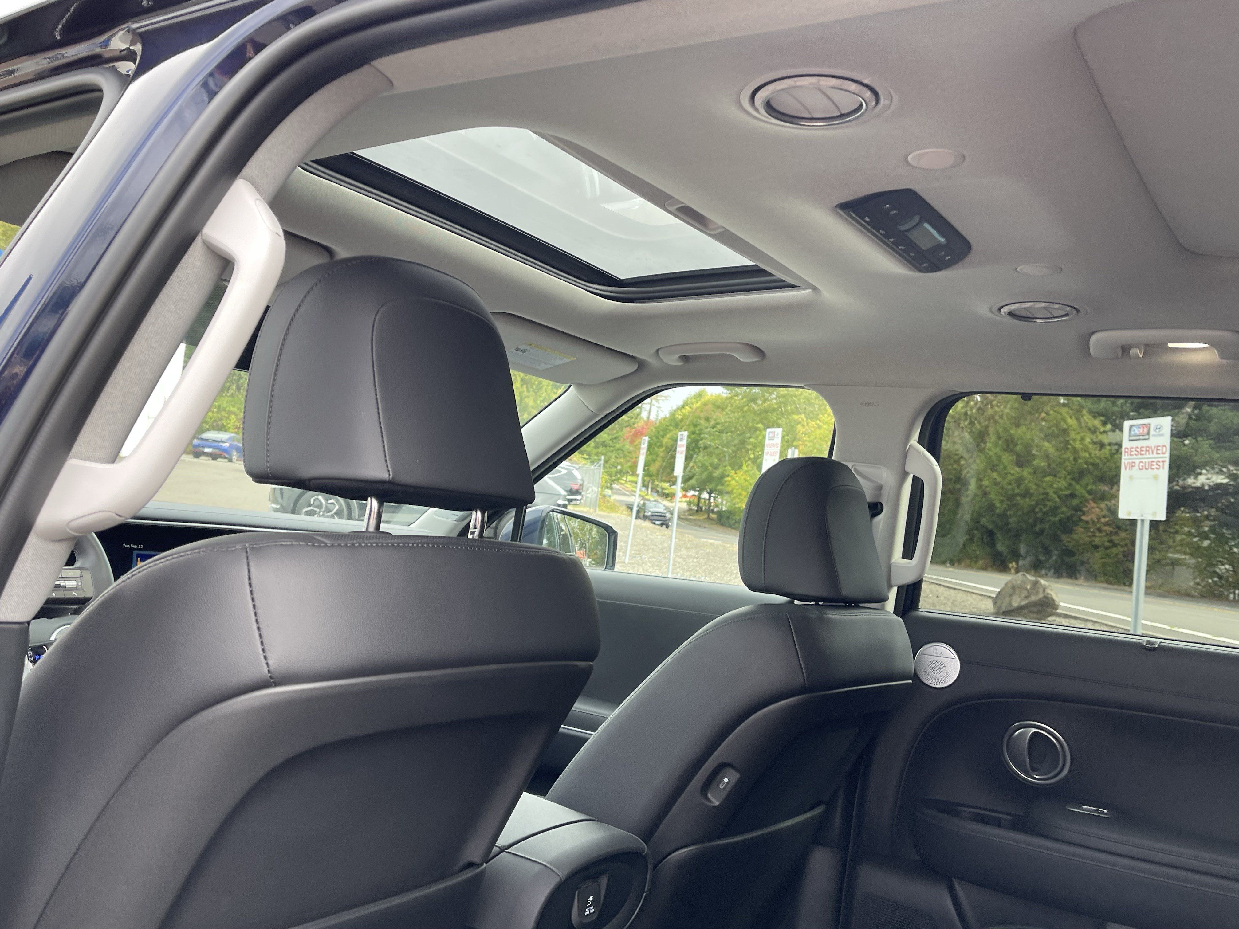 Certified 2026 Hyundai Palisade Limited AWD/4WD image 16