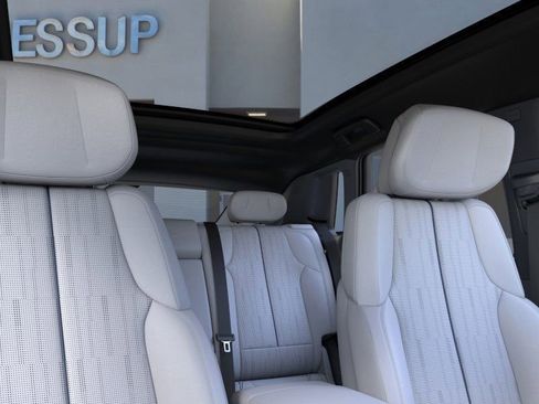 New 2025 Cadillac Lyriq Sport image 24