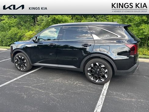 Used 2026 Kia Sorento SX FWD image 4