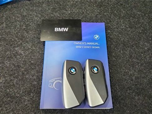 Used 2025 BMW 540i xDrive image 63