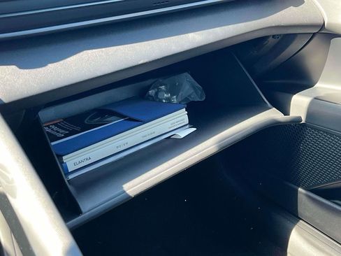 New 2026 Hyundai Elantra SEL Sport Premium FWD image 15