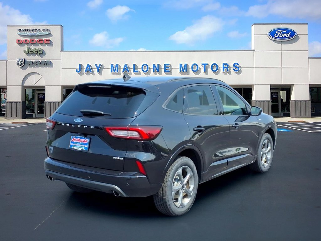 Certified 2024 Ford Escape ST-Line Select w/ Tech Pack #1 AWD/4WD image 3
