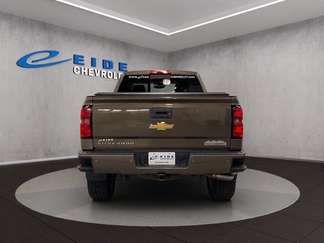 Used 2015 Chevrolet Silverado 1500 High Country w/ High Country Premium Package AWD/4WD image 14