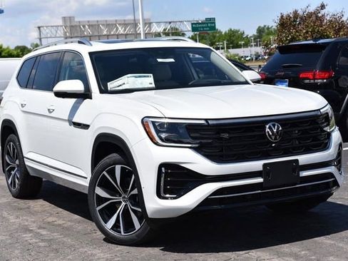 New 2026 Volkswagen Atlas SEL Premium R-Line AWD/4WD image 2