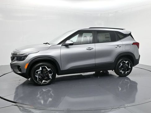 Used 2026 Kia Seltos S AWD/4WD image 4