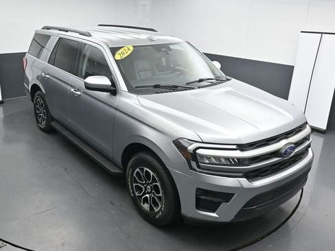 Used 2024 Ford Expedition XLT AWD/4WD image 21