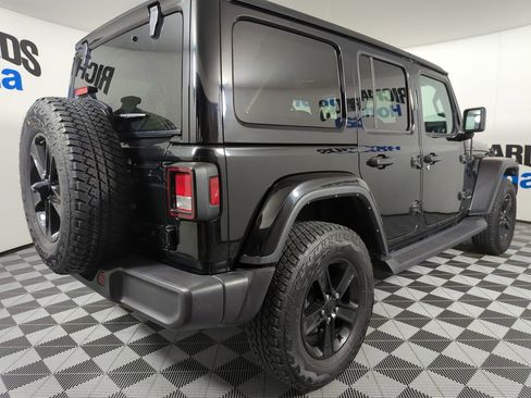 Used 2023 Jeep Wrangler Altitude image 5