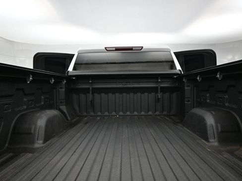 Used 2023 GMC Sierra 1500 Pro w/ Graphite Edition AWD/4WD image 22