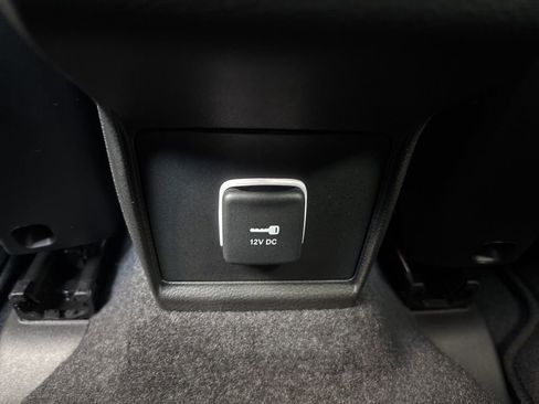 New 2026 Jeep Compass Latitude image 38