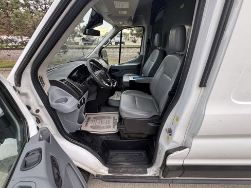Used 2019 Ford Transit 250 148 Medium Roof RWD image 11