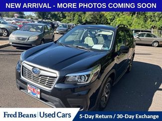 Used 2019 Subaru Forester Premium w/ All-Weather Package AWD/4WD video 1