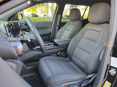 Used 2025 Chevrolet Equinox LT image 15