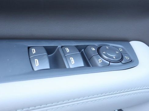 New 2026 GMC Yukon XL Elevation w/ Elevation Premium Package image 12