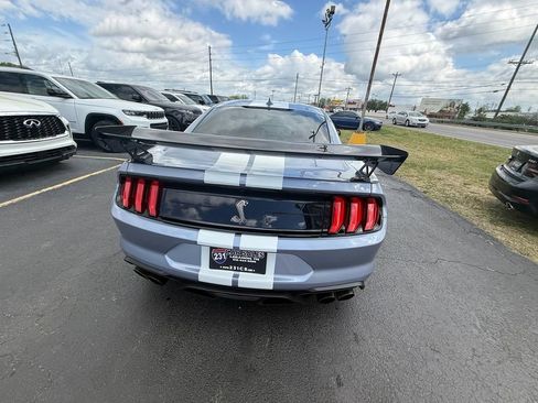 Used 2022 Ford Mustang Shelby GT500 w/ Carbon Fiber Track Pack image 4