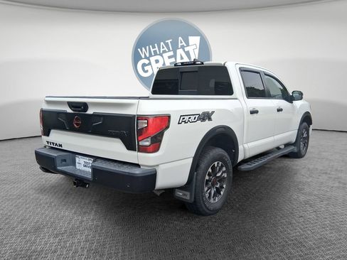 Used 2023 Nissan Titan PRO-4X w/ Pro-4x Convenience Package AWD/4WD image 3