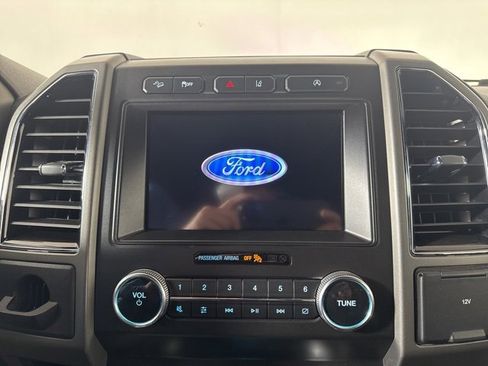 Certified 2021 Ford Expedition XLT image 16