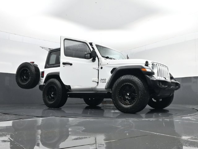 Used 2020 Jeep Wrangler Sport AWD/4WD image 30