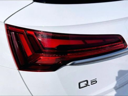 Used 2024 Audi Q5 2.0T Premium Plus image 28