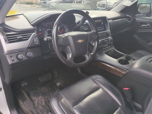 Used 2016 Chevrolet Tahoe LT w/ Luxury Package image 9