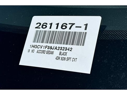 Used 2018 Honda Accord Sport image 2