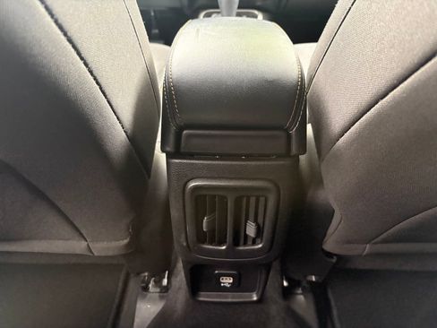 Used 2017 Jeep Compass Sport w/ Tech Group AWD/4WD image 14