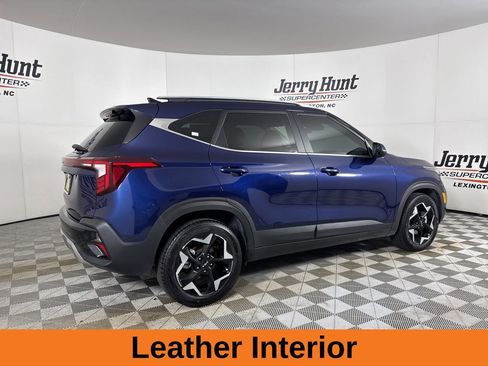 Used 2024 Kia Seltos EX image 5