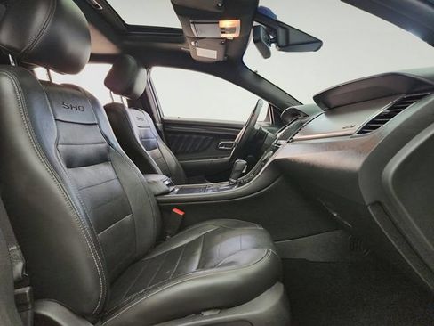 Used 2018 Ford Taurus SHO AWD/4WD image 24