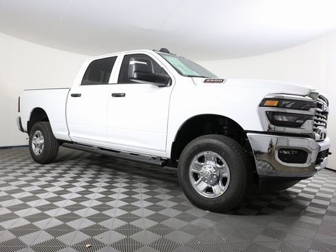 Used 2025 RAM 2500 Tradesman image 3