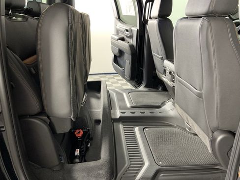 Used 2025 GMC Sierra 1500 AT4 w/ AT4 Premium Package image 23