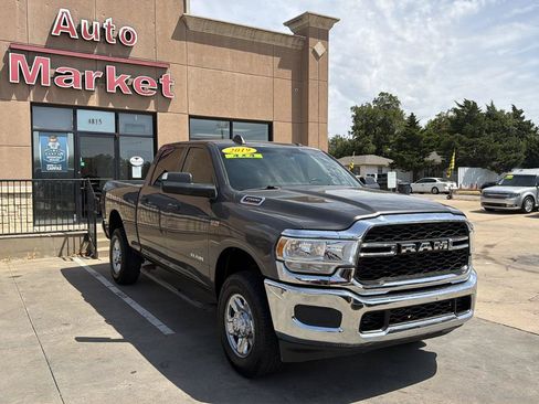 Used 2019 RAM 2500 Tradesman AWD/4WD image 3