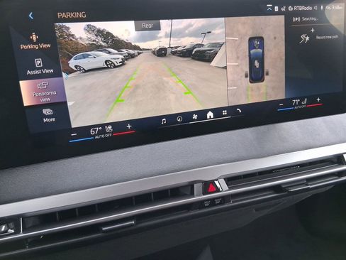 New 2026 BMW iX xDrive60 w/ M Sport Package image 24