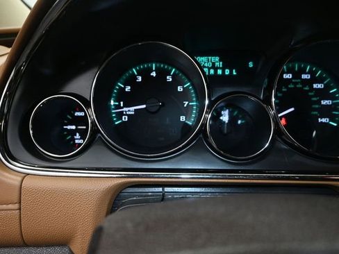 Used 2016 Buick Enclave Premium w/ Experience Buick Package image 7