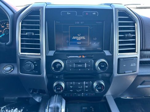 Used 2015 Ford F150 Platinum w/ Equipment Group 701A Luxury RWD image 25