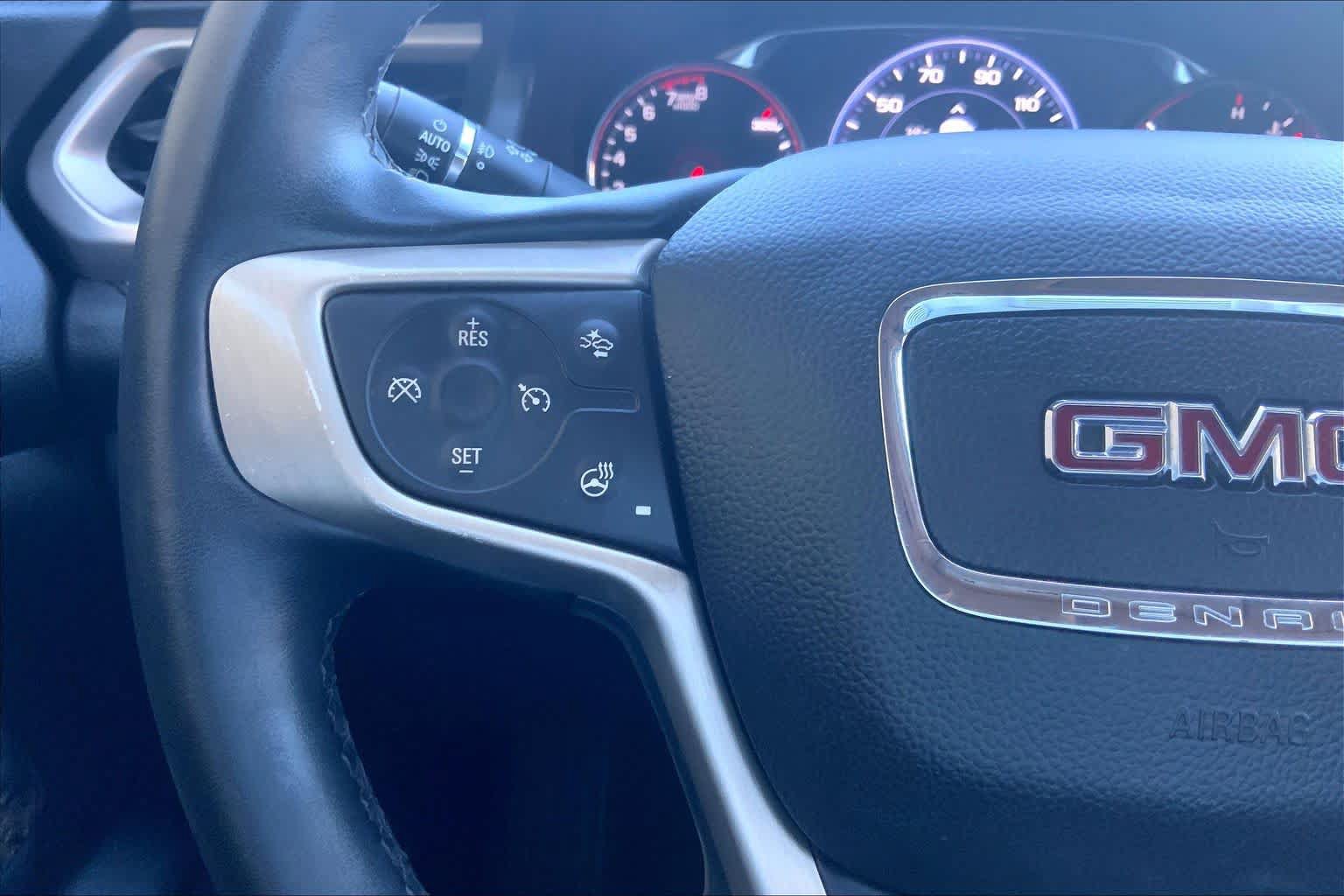 Used 2023 GMC Acadia Denali w/ Denali Ultimate Package FWD image 24