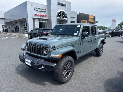 New 2026 Jeep Gladiator Sport